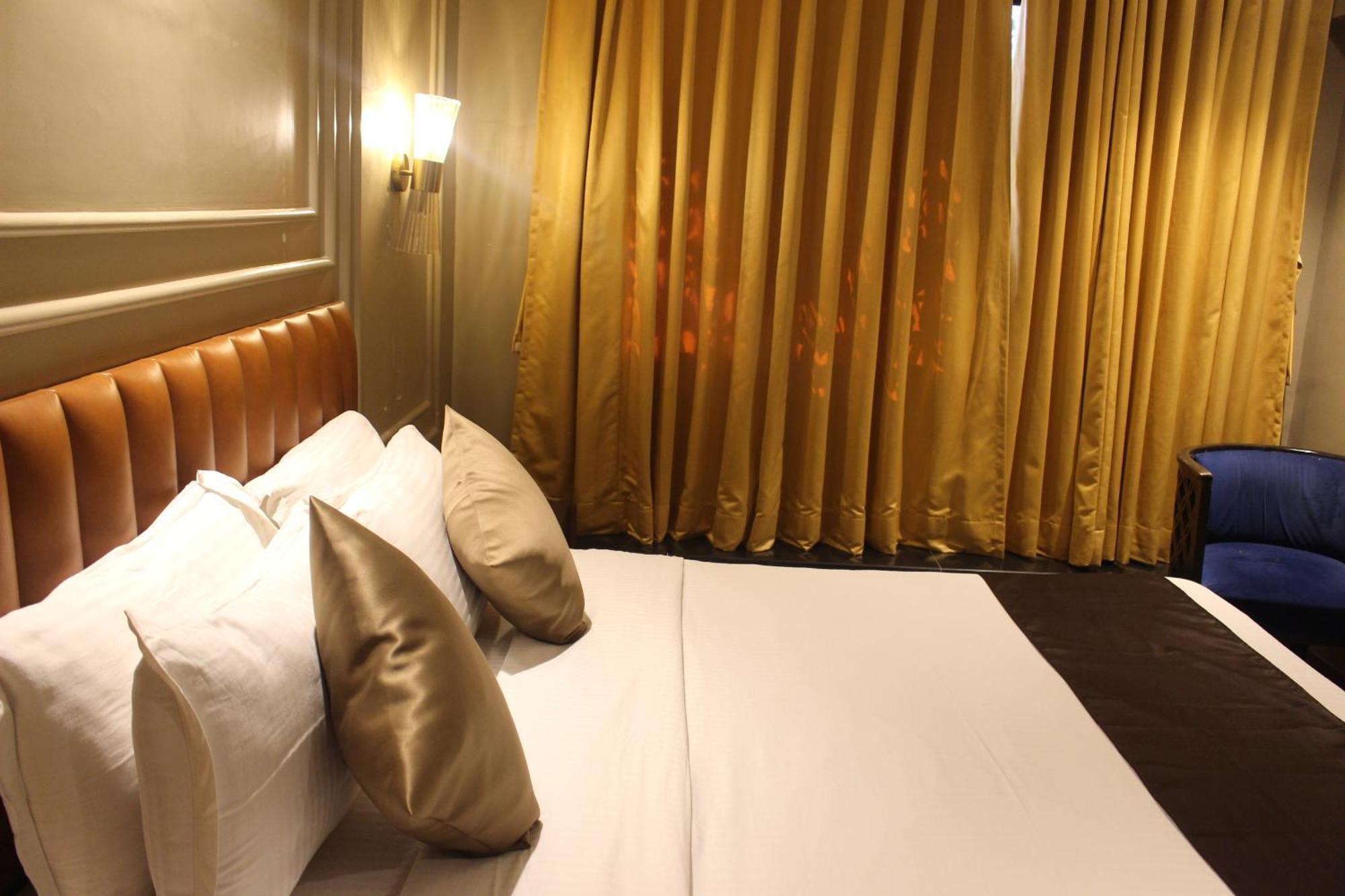 Gulf Hotel Mumbai- The Boutique Hotel Colaba Mumbai Exterior foto